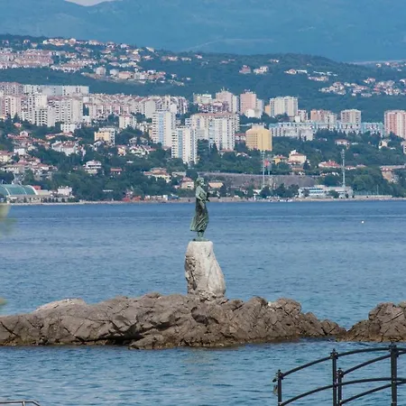 Apartmán Tea With Sea View